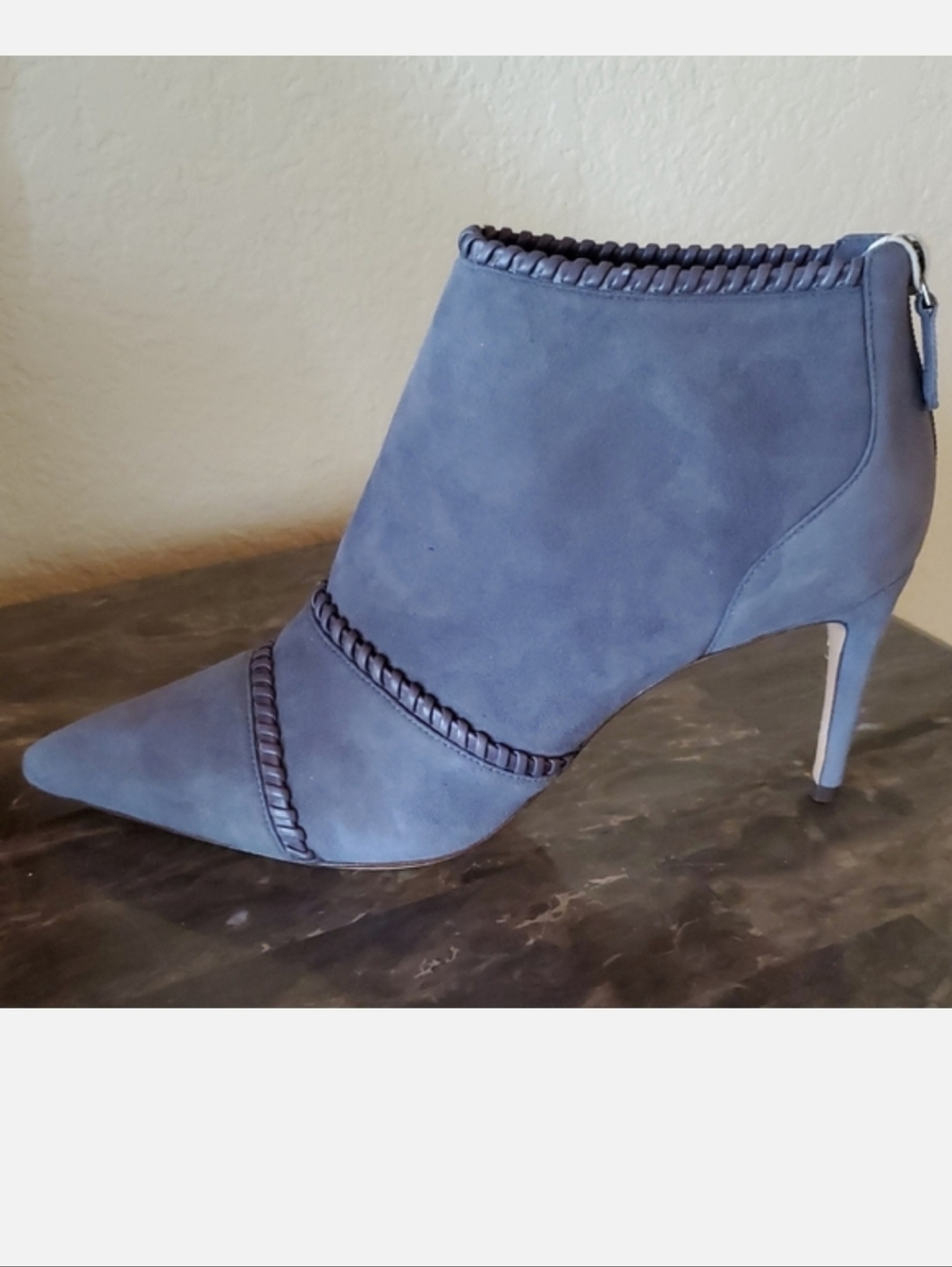 NWOT Alexandre Birman suede ankle boots